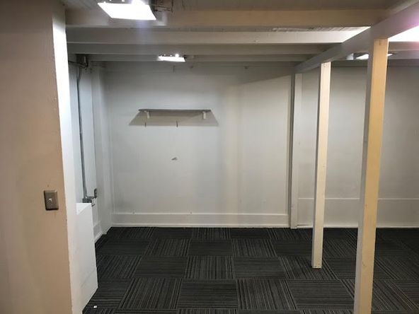 Suite 1F